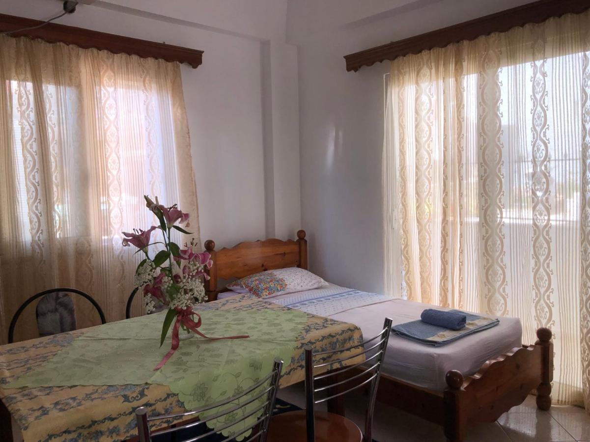 Vila La Tuna Apartment Ksamil Luaran gambar