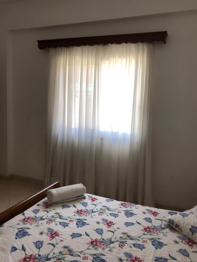 Vila La Tuna Apartment Ksamil Luaran gambar